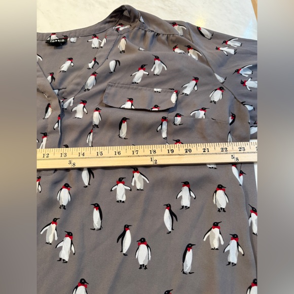 Torrid Harper Georgette 3/4 Sleeve  Penguin Print Blouse Plus Size 2X - Picture 8 of 9